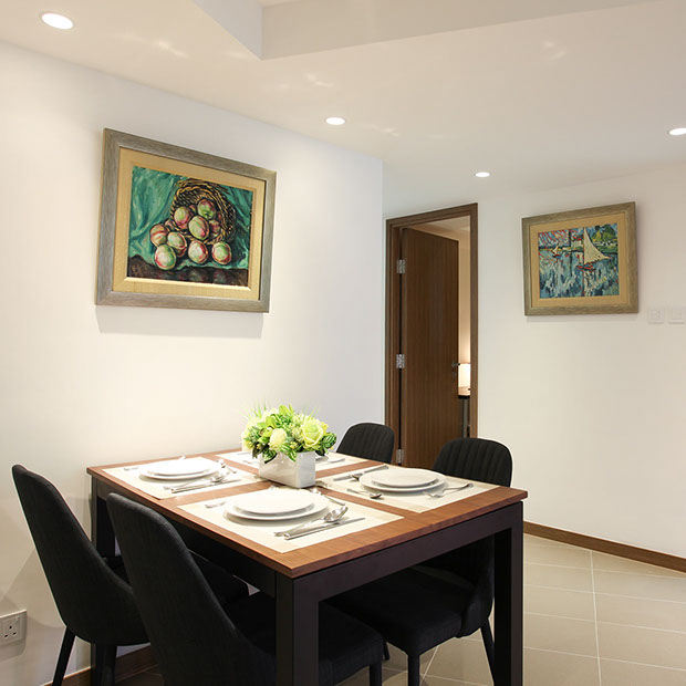 Takan Lodge - Apartments in Wanchai, Dinner Room