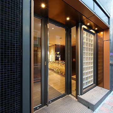 Takan Lodge - Apartments in Wanchai, Main Entrance